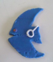 /album/escultura-ate-onde-podemos-ir-com-uma-mola-de-roupa-/a18-jpg3/