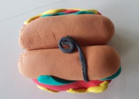 /album/escultura-ate-onde-podemos-ir-com-uma-mola-de-roupa-/a63-jpg/